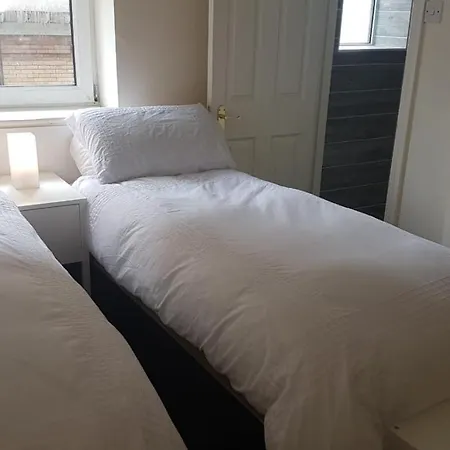 Private Double In City Center Frühstückspension *